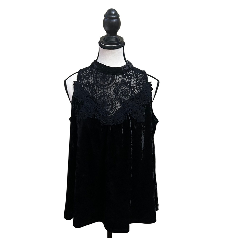 No Boundaries Black Velvet Lace Mock‎ Neck Sleeveless Top L/G (11-13)